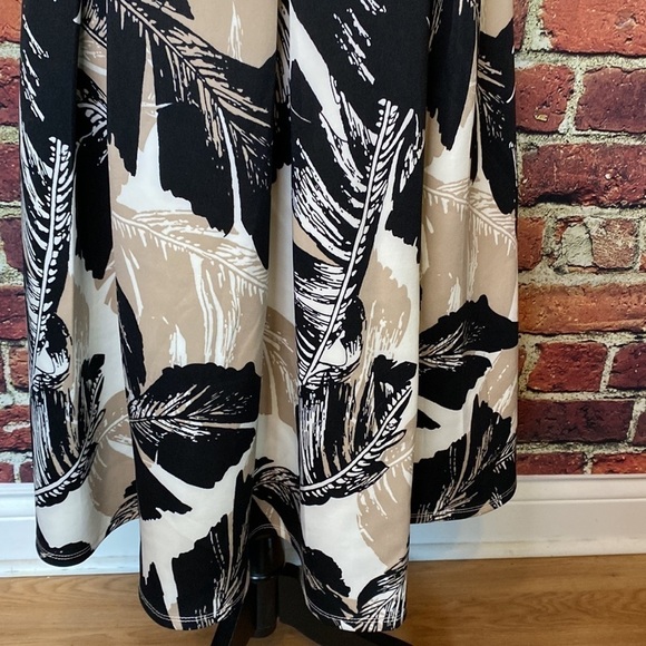 Revamped Strapless Tan & Black Skater Dress Size S - Picture 9 of 17